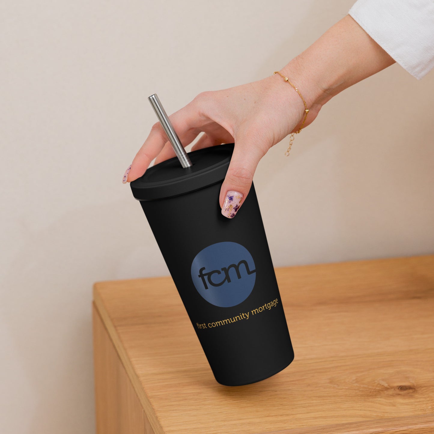 Insulated tumbler with a straw